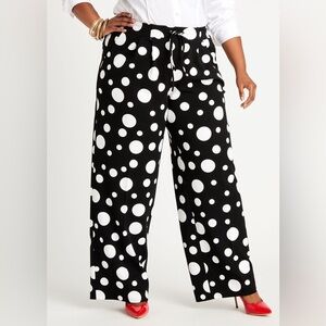 Ashley SteWart Dot Crepe High Waist
Wide‎ Leg Pant Size 14/16 NWT